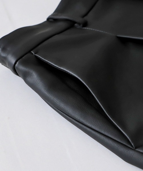 antiqua（アンティカ）の「ヴィーガンレザータックショートパンツ（その他パンツ・レディース・ブラック・FREE）」の13枚目の写真