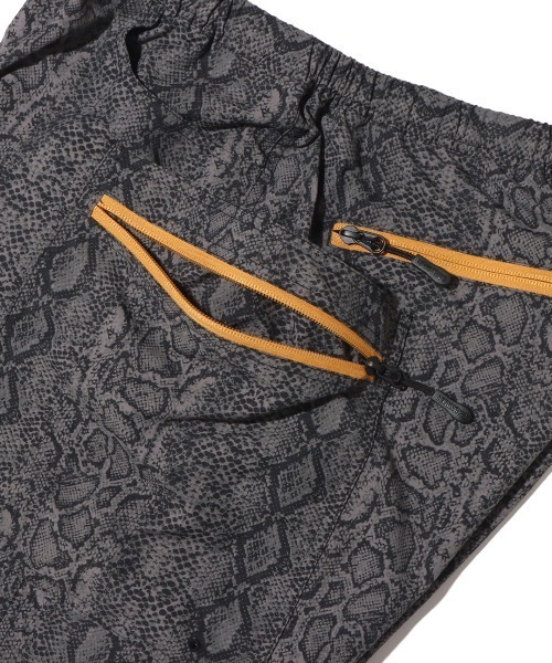 GRIP SWANY（グリップスワニー）の「atmos × GRIPSWANY GEAR BUGGY SHORTS PYTHON / グリップスワニー × アトモス ギア バギー ショーツ パイソン 【SP】（その他パンツ・メンズ・グレー・S/M/L）」の16枚目の写真