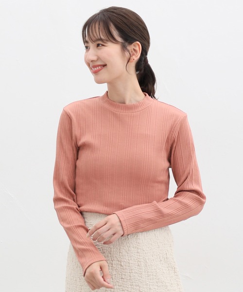 Honeys(ハニーズ)の「ランダムリブハイネックTシャツ(Tシャツ/カットソー・レディース・ダークグリーン/コーラルピンク/ネイビー/オフホワイト/ボルドー/ベージュ/ブラック・LL/S/M/L)」の19枚目の写真