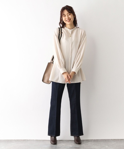 GLOBAL WORK(グローバルワーク)の「お手入れらくらくバックプリーツ長袖/966330(シャツ/ブラウス・レディース・ブラック/グレイッシュベージュ/モカ/グリーン系その他4・LARGE/MEDIUM)」の20枚目の写真