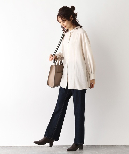 GLOBAL WORK(グローバルワーク)の「お手入れらくらくバックプリーツ長袖/966330(シャツ/ブラウス・レディース・ブラック/グレイッシュベージュ/モカ/グリーン系その他4・LARGE/MEDIUM)」の21枚目の写真