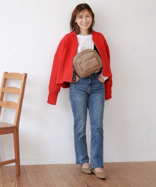 Bou Jeloud（ブージュルード）の「【はあちゅう×Bou Jeloud】ナイロンバッグ Large（ショルダーバッグ・レディース・モカ/ブルーグリーン/アイボリー/ブラック・ONESIZE）」の12枚目の写真