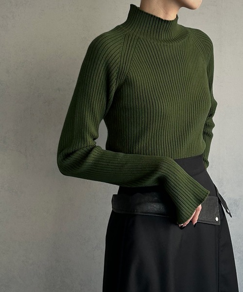 &g'aime（アンジェム）の「【&g'aime】ラグランスリーブリブニットトップス（ニット/セーター・レディース・チャコールグレー/グレイッシュベージュ/グリーン/パープル・FREE）」の3枚目の写真