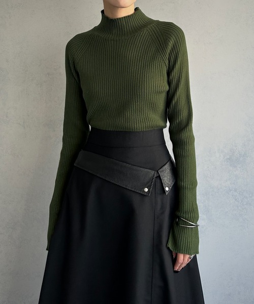 &g'aime（アンジェム）の「【&g'aime】ラグランスリーブリブニットトップス（ニット/セーター・レディース・チャコールグレー/グレイッシュベージュ/グリーン/パープル・FREE）」の19枚目の写真