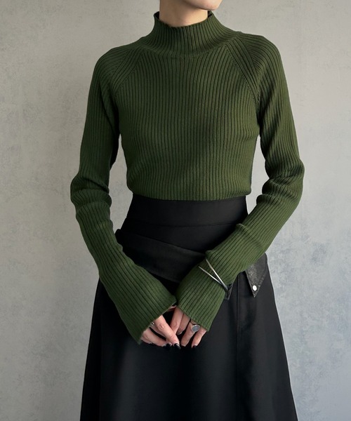 &g'aime（アンジェム）の「【&g'aime】ラグランスリーブリブニットトップス（ニット/セーター・レディース・チャコールグレー/グレイッシュベージュ/グリーン/パープル・FREE）」の20枚目の写真