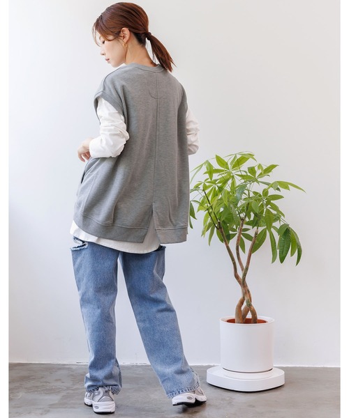 mili an deni(ミリアンデニ)の「裏毛ポケット付ベスト(ベスト・レディース・ネイビー/杢グレー/オートミール/チャコールグレー・M)」の9枚目の写真