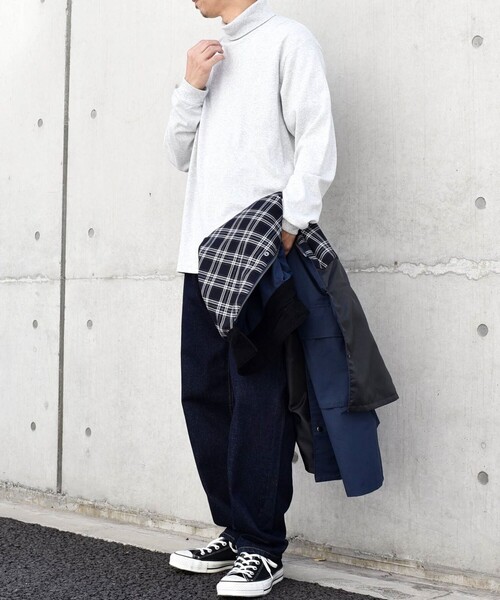 SHIPS any（シップス エニィ）の「SHIPS any: モイスチャーコットン タートルネック ロングスリーブ Tシャツ (ロンT)（Tシャツ/カットソー・メンズ・オリーブ/ライトグレー/ブラック/ホワイト・SMALL/X-LARGE/LARGE/MEDIUM）」の8枚目の写真