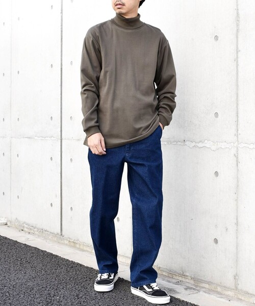 SHIPS any（シップス エニィ）の「SHIPS any: モイスチャーコットン タートルネック ロングスリーブ Tシャツ (ロンT)（Tシャツ/カットソー・メンズ・オリーブ/ライトグレー/ブラック/ホワイト・SMALL/X-LARGE/LARGE/MEDIUM）」の20枚目の写真