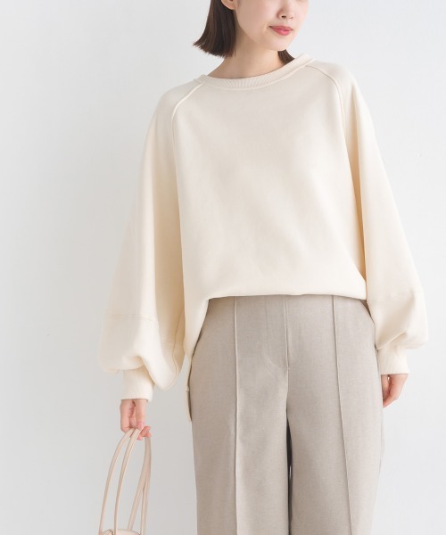 OMNES（オムネス）の「裏起毛ボリューム袖プルオーバー長袖（Tシャツ/カットソー・レディース・アイボリー/ブルーグレー/カーキ/チャコールグレー・FREE）」の15枚目の写真