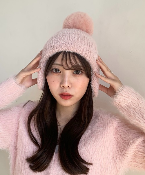 EPICKS（エピックス）の「耳当て付きポンポンニット帽（ニットキャップ/ビーニー・レディース・ブラウン/ホワイト/ピンク/アイボリー/ベージュ・FREE）」の5枚目の写真
