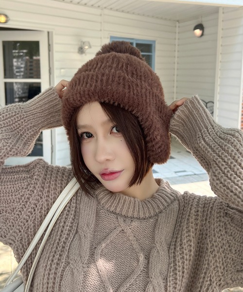 EPICKS（エピックス）の「耳当て付きポンポンニット帽（ニットキャップ