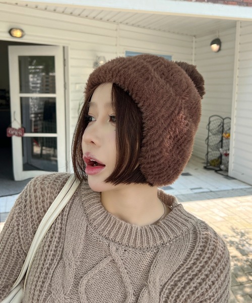 EPICKS（エピックス）の「耳当て付きポンポンニット帽（ニットキャップ/ビーニー・レディース・ブラウン/ホワイト/ピンク/アイボリー/ベージュ・FREE）」の9枚目の写真