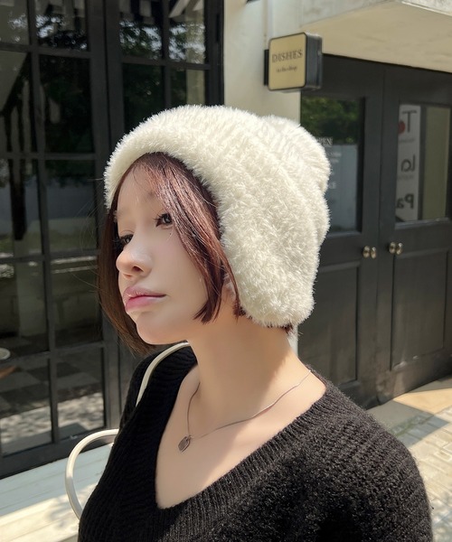 EPICKS（エピックス）の「耳当て付きポンポンニット帽（ニットキャップ/ビーニー・レディース・ブラウン/ホワイト/ピンク/アイボリー/ベージュ・FREE）」の10枚目の写真