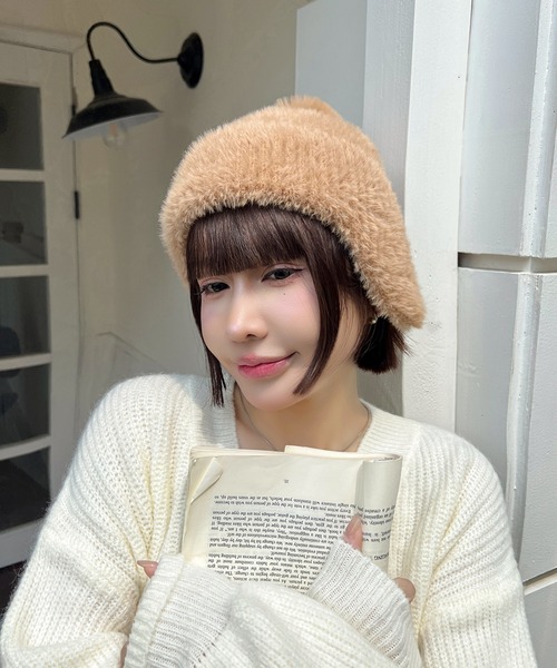 EPICKS（エピックス）の「耳当て付きポンポンニット帽（ニットキャップ