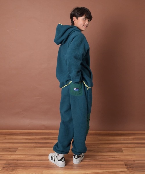 PEN FIELD（ペンフィールド）の「【Penfield】【あったか】ボアフリース・ダブルニーパンツ（その他パンツ・キッズ・グリーン/ブラック・140cm/150cm/160cm/170cm）」の5枚目の写真