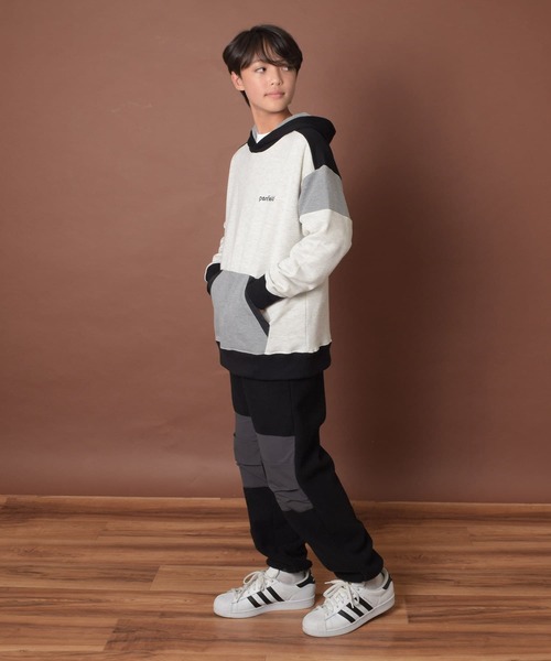 PEN FIELD（ペンフィールド）の「【Penfield】【あったか】ボアフリース・ダブルニーパンツ（その他パンツ・キッズ・グリーン/ブラック・140cm/150cm/160cm/170cm）」の3枚目の写真