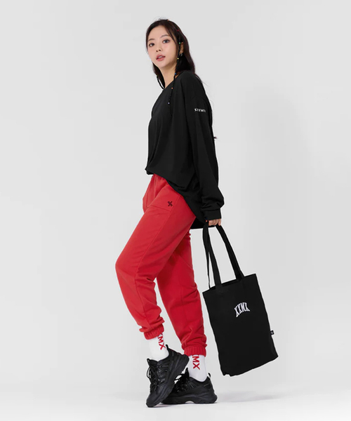 XEXYMIX（ゼクシィミックス）の「【XEXYMIX】ルーズフィット長袖Tシャツ（Tシャツ/カットソー・レディース・ホワイト/ブラック/グレー/ピンク・FREE）」の15枚目の写真