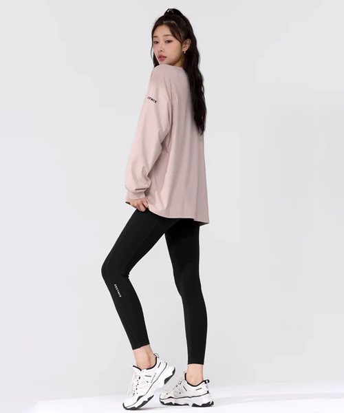 XEXYMIX（ゼクシィミックス）の「【XEXYMIX】ルーズフィット長袖Tシャツ（Tシャツ/カットソー・レディース・ホワイト/ブラック/グレー/ピンク・FREE）」の20枚目の写真