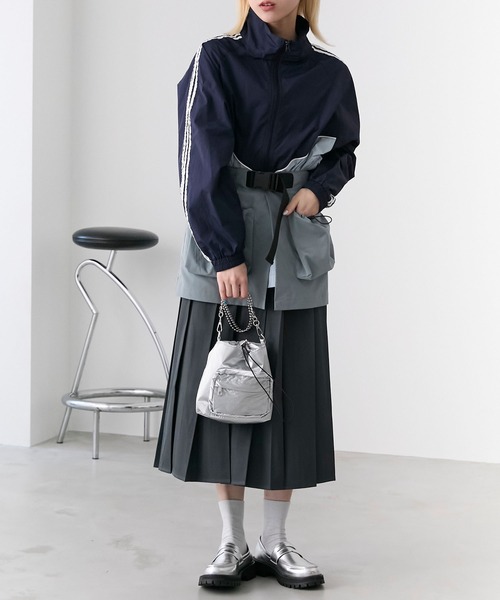 forksy.(フォルクシー)の「【forksy.】ボールチェーンミニショルダー(ショルダーバッグ・レディース・ブラック/アイボリー/シルバー/ライム・FREE)」の16枚目の写真