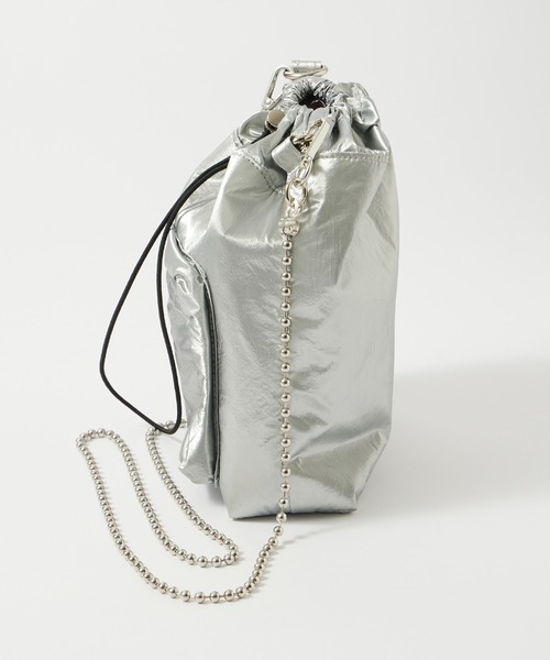 forksy.(フォルクシー)の「【forksy.】ボールチェーンミニショルダー(ショルダーバッグ・レディース・ブラック/アイボリー/シルバー/ライム・FREE)」の19枚目の写真