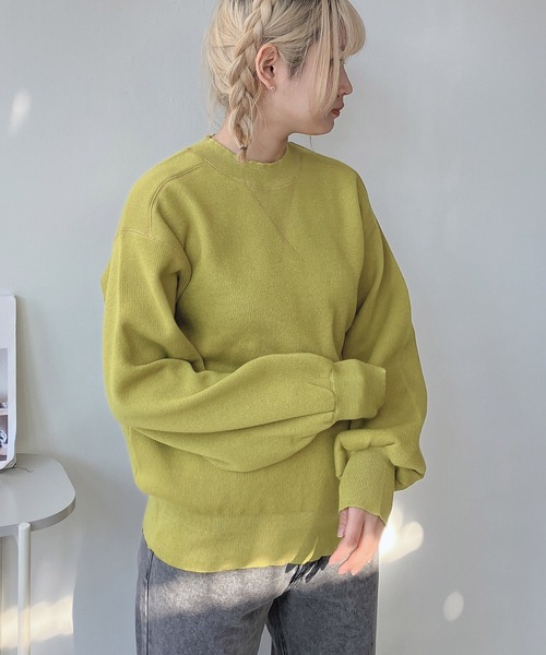 AS KNOW AS plus(アズノゥアズプラス)の「◎スウェットライクボリュームスリーブニットプルオーバー(ニット/セーター・レディース・ネイビー/イエロー/ライトグリーン/杢グレー・FREE)」の4枚目の写真