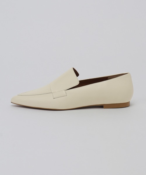 ROPE'（ロペ）の「Alexandra Loafer （アレクサンドラ ローファー）【雑誌掲載】【メディア掲載】（パンプス・レディース・ブラック/キナリ・36/36.5/37/37.5）」の4枚目の写真