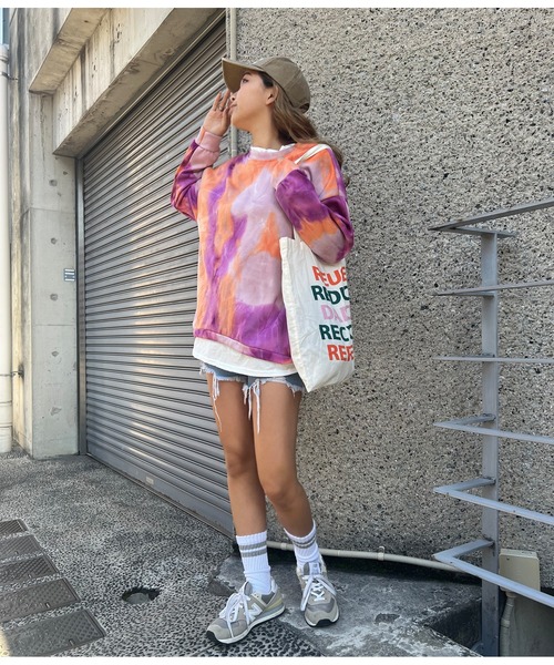 anap mimpi（アナップミンピ）の「タイダイ レイヤード風 裏毛 スウェット トレーナー（スウェット・レディース・ブルー/オレンジ・FREE）」の6枚目の写真