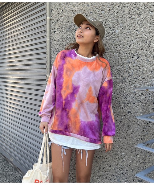 anap mimpi（アナップミンピ）の「タイダイ レイヤード風 裏毛 スウェット トレーナー（スウェット・レディース・ブルー/オレンジ・FREE）」の3枚目の写真