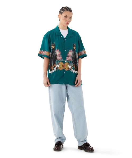 【HUF ハフ RESORT SHIRT リゾートシャツ タグ付き新品サイズＬ】 HUF ハフ 半袖シャツ CORNER STORE S/S RESORT SHIRT BU00175