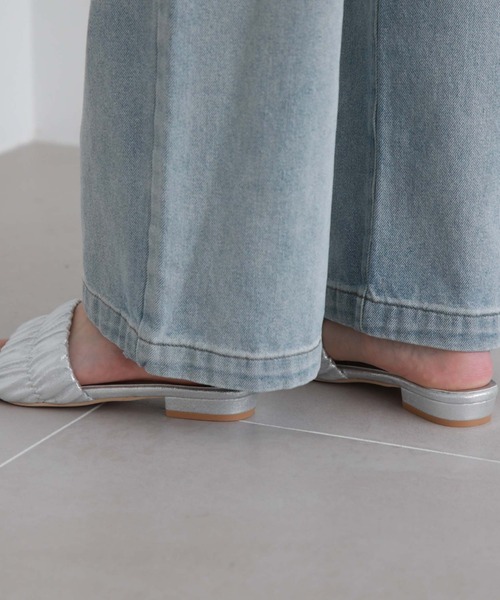 archives(アルシーヴ)の「フラットサンダル(サンダル・レディース・シルバーグレー/ゴールド・MEDIUM/LARGE)」の13枚目の写真