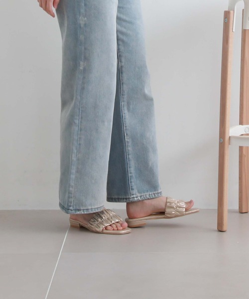 archives(アルシーヴ)の「フラットサンダル(サンダル・レディース・シルバーグレー/ゴールド・MEDIUM/LARGE)」の20枚目の写真