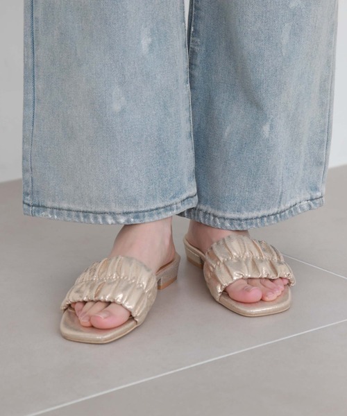 archives(アルシーヴ)の「フラットサンダル(サンダル・レディース・シルバーグレー/ゴールド・MEDIUM/LARGE)」の21枚目の写真