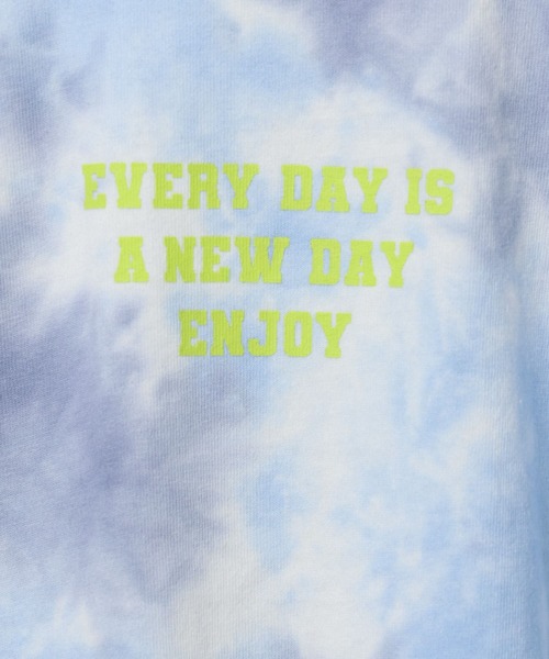 BAYFLOW(ベイフロー)の「タイダイTシャツ(KIDS)(Tシャツ/カットソー・キッズ・ピンク/ブルー/マルチ・110cm/120cm/130cm/140cm/150cm)」の11枚目の写真