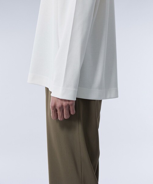 UNITED TOKYO（ユナイテッドトウキョウ）の「テクノラマ リラックスロングスリーブTee（Tシャツ/カットソー・メンズ・オフホワイト/ネイビー・1/3/2）」の7枚目の写真