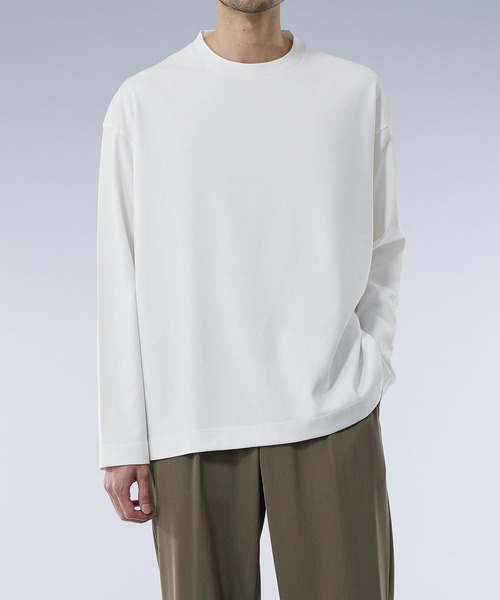 UNITED TOKYO（ユナイテッドトウキョウ）の「テクノラマ リラックスロングスリーブTee（Tシャツ/カットソー・メンズ・オフホワイト/ネイビー・1/3/2）」の16枚目の写真