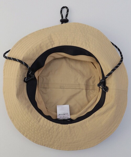 FREAK'S STORE(フリークスストア)の「UVカット撥水パッカブルサファリハット(ハット・レディース・オリーブ/ブラック/ベージュ・ONE SIZE)」の6枚目の写真