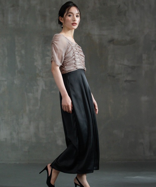DRESS PLUS（ドレスプラス）の「ワンピース ドレス 結婚式 異素材ドッキング（ドレス・レディース・グレー/ブラック/ベージュ・M/L/S）」の10枚目の写真