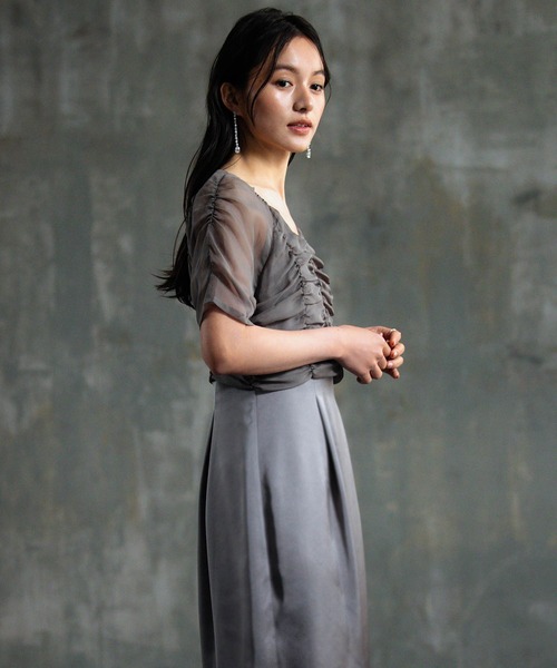 DRESS PLUS（ドレスプラス）の「ワンピース ドレス 結婚式 異素材ドッキング（ドレス・レディース・グレー/ブラック/ベージュ・M/L/S）」の16枚目の写真