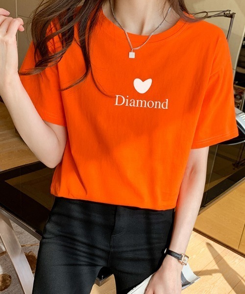 deux amour(ドゥーザムール)の「ハート&ロゴプリントTシャツ(Tシャツ/カットソー・レディース・ピンク/イエロー/オレンジ/ブルー/グリーン/レッド/パープル/ブラック/ホワイト/チャコールグレー/ラベンダー/サーモンピンク・FREE)」の12枚目の写真