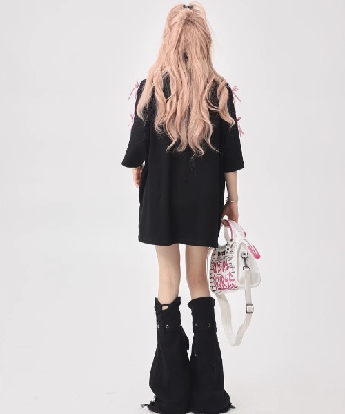 GEMEDA(ジェメダ)の「リボンオーバーサイズTシャツ(Tシャツ/カットソー・レディース・ブラック/ライトグレー・M)」の12枚目の写真