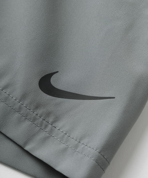 NIKE(ナイキ)の「【NIKE/ナイキ】SWOOSH ワンポイントプリント デザイン Dri-FIT フォーム ショートパンツ/ハーフパンツ(その他パンツ・メンズ・モスグリーン/シルバーグレー/ブラック・M/L/XL)」の11枚目の写真