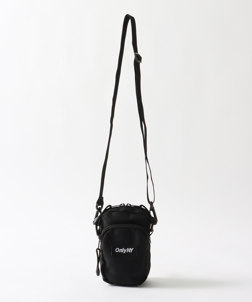 ONLY NY(オンリーニューヨーク)の「【ONLY NY / オンリーニューヨーク】COMPACT CAMERA BAG(ショルダーバッグ・メンズ・ブラック・FREE)」の2枚目の写真
