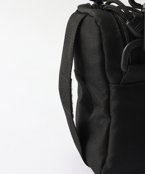 ONLY NY(オンリーニューヨーク)の「【ONLY NY / オンリーニューヨーク】COMPACT CAMERA BAG(ショルダーバッグ・メンズ・ブラック・FREE)」の11枚目の写真