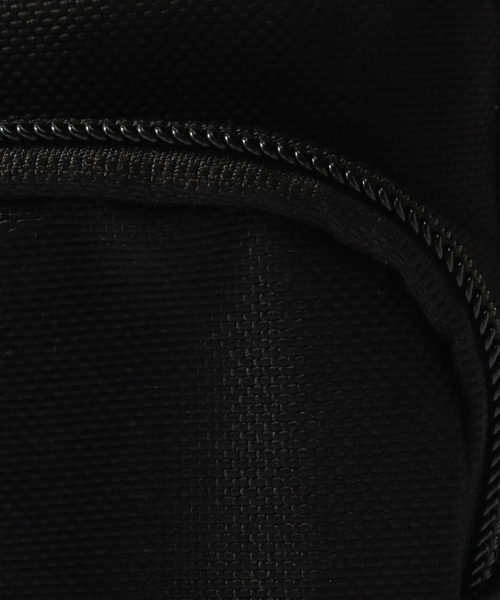 ONLY NY(オンリーニューヨーク)の「【ONLY NY / オンリーニューヨーク】COMPACT CAMERA BAG(ショルダーバッグ・メンズ・ブラック・FREE)」の16枚目の写真