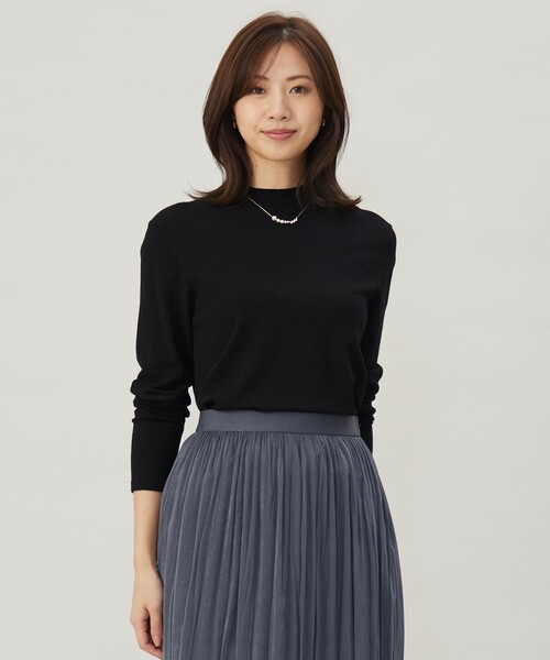 J.PRESS Ladies(J.プレス レディス)の「【洗える】PRINCE ハイネック ニット(ニット/セーター・レディース・ホワイト系/ダルブルー系/ベージュ系/ライトグレー系/パイングリーン系/イエロー系/ブラック系・SMALL)」の3枚目の写真