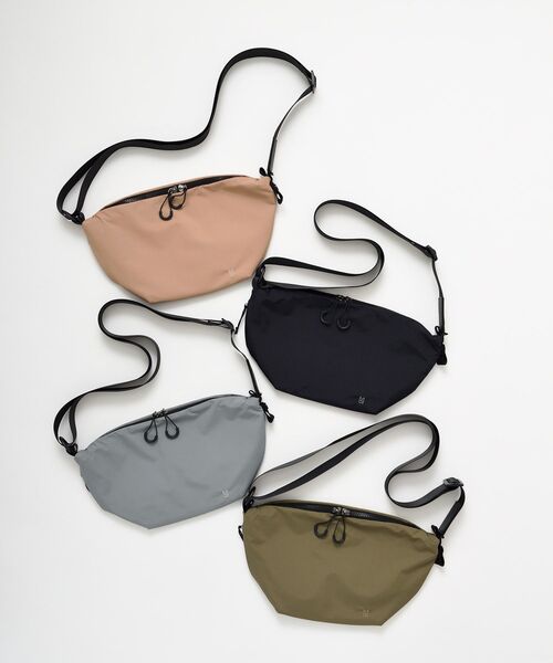 TRAVEL SHOP MILESTO(トラベルショップミレスト)の「TROT ソフトショルダー S(ショルダーバッグ・レディース・カーキ/ブラック/グレー/ベージュ・フリ-)」の5枚目の写真