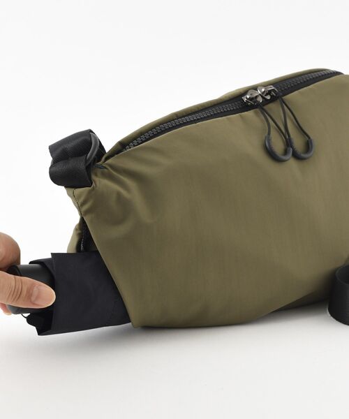 TRAVEL SHOP MILESTO(トラベルショップミレスト)の「TROT ソフトショルダー S(ショルダーバッグ・レディース・カーキ/ブラック/グレー/ベージュ・フリ-)」の10枚目の写真