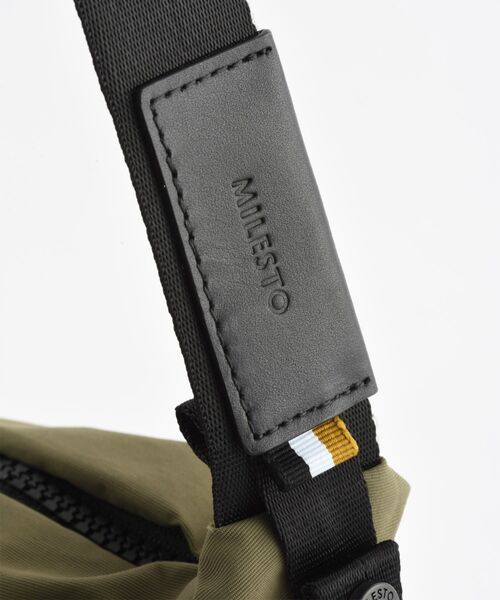 TRAVEL SHOP MILESTO(トラベルショップミレスト)の「TROT ソフトショルダー S(ショルダーバッグ・レディース・カーキ/ブラック/グレー/ベージュ・フリ-)」の13枚目の写真