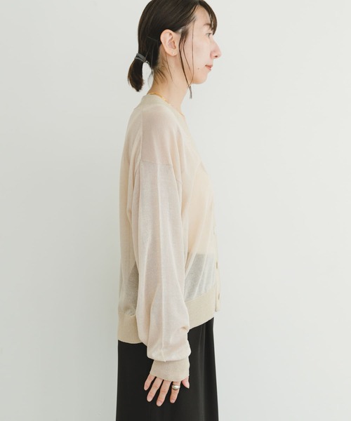 ITEMS URBANRESEARCH（アイテムズ アーバンリサーチ）の「シアーラメカーディガン（カーディガン/ボレロ・レディース・ブラック/グレー系その他・FREE）」の17枚目の写真