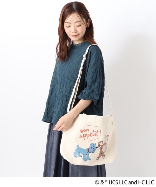 one'sterrace(ワンズテラス)の「おさるのジョージ 中仕切りショルダーバッグ(ショルダーバッグ・レディース・イエロー系8/ブルー系その他7・99)」の11枚目の写真